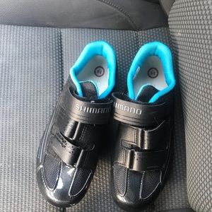 Cycling spin shoes